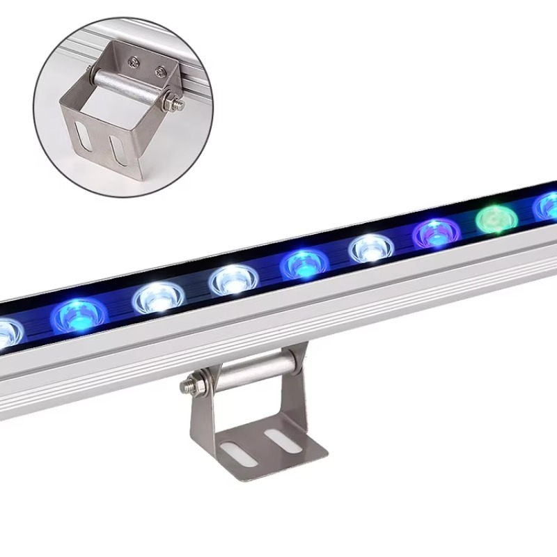 Lampada LED per Acquario 2,5 P - Marine Aquarium Pc recensione e prezzo